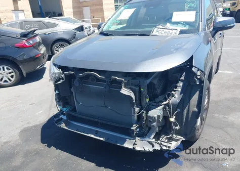 2023 Toyota Rav4 Hybrid Xle Premium z USA, uszkodzony, nr VIN JTMB6RFV9PD094171